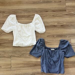 Abercrombie & Fitch White and Blue Puff Sleeve Blouses (EUC)